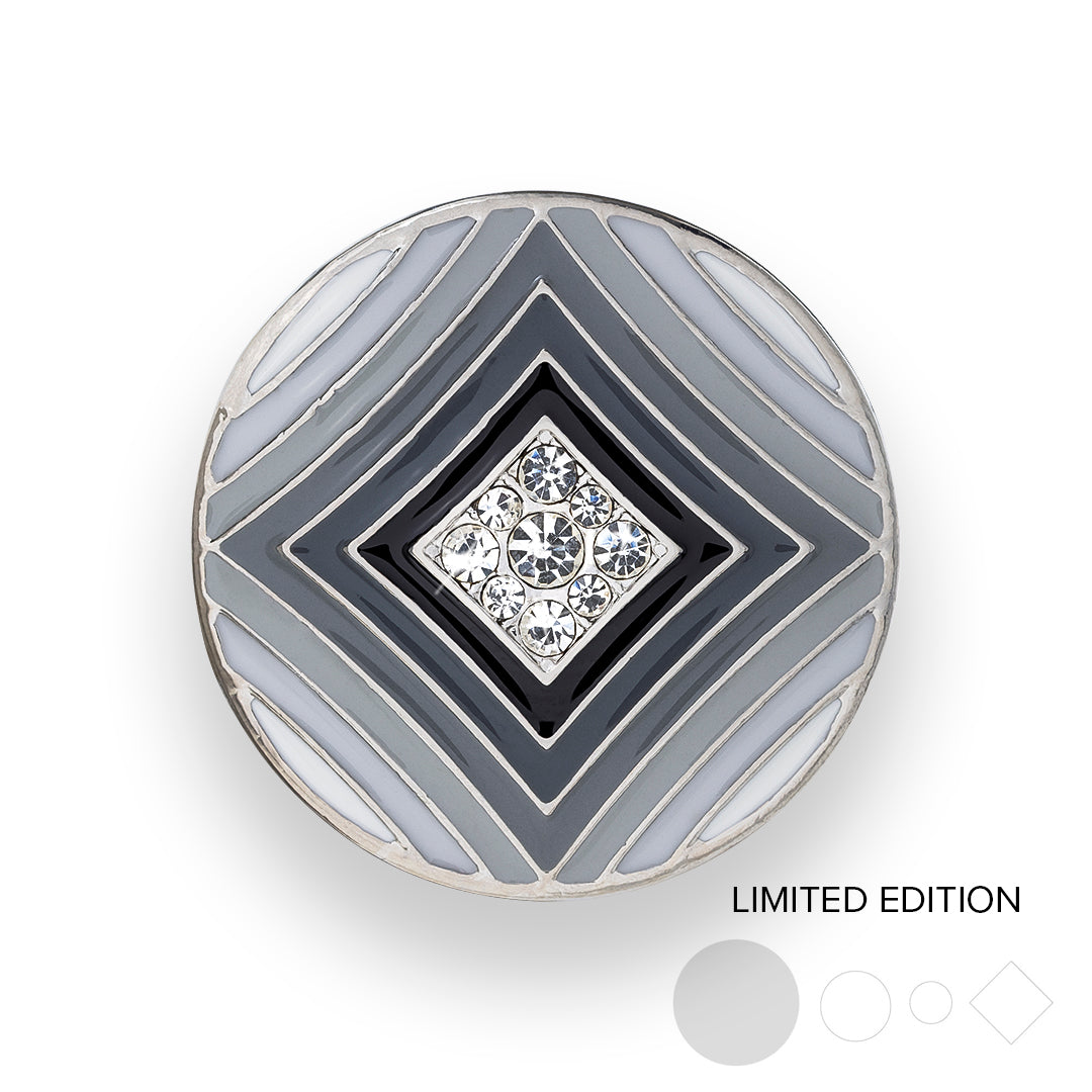 Monochrome Concentric Statement Dot