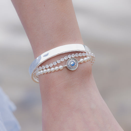 Pearl beaded bracelet for interchangeable snap jewelry