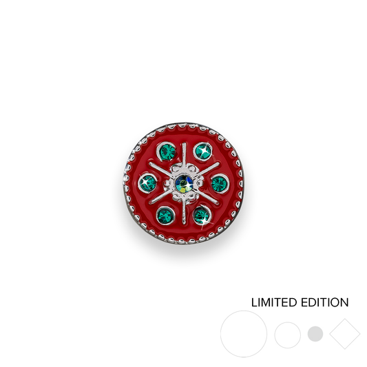 Holiday Macie Dotlet