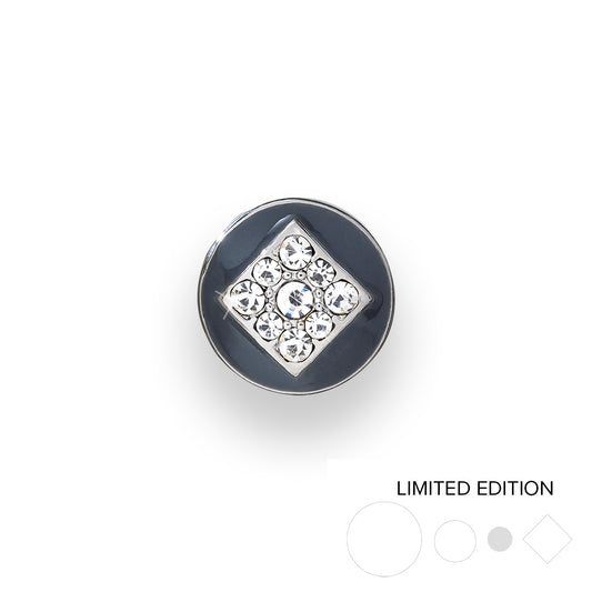 Monochrome Crystal Tile Dotlet