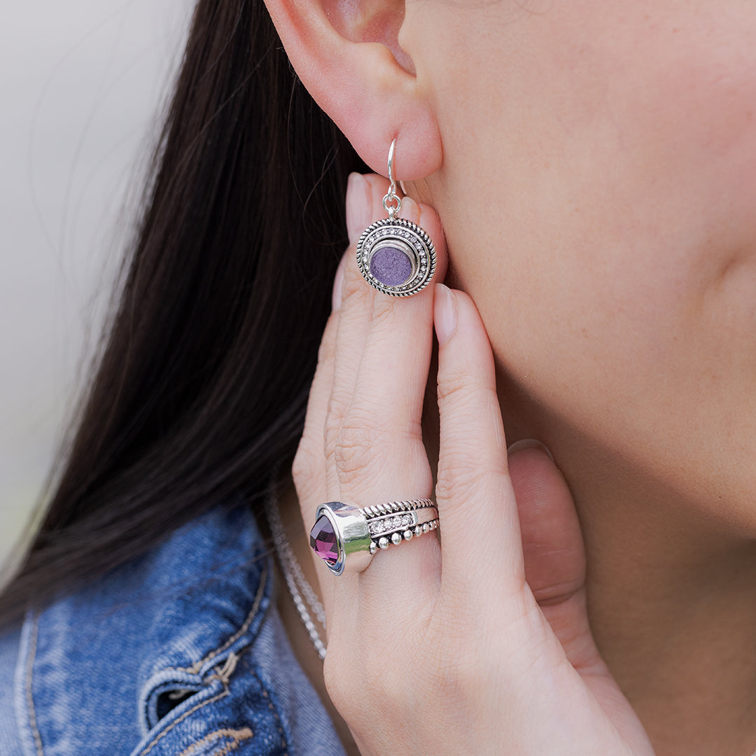 Angique silver ring and earrings with purple crystals