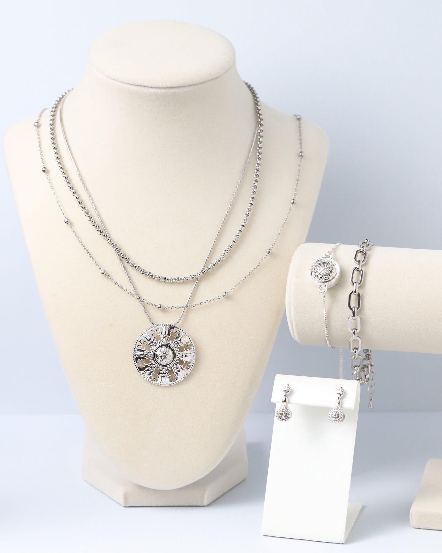 Imperial Filigree Pendant and Earring Set
