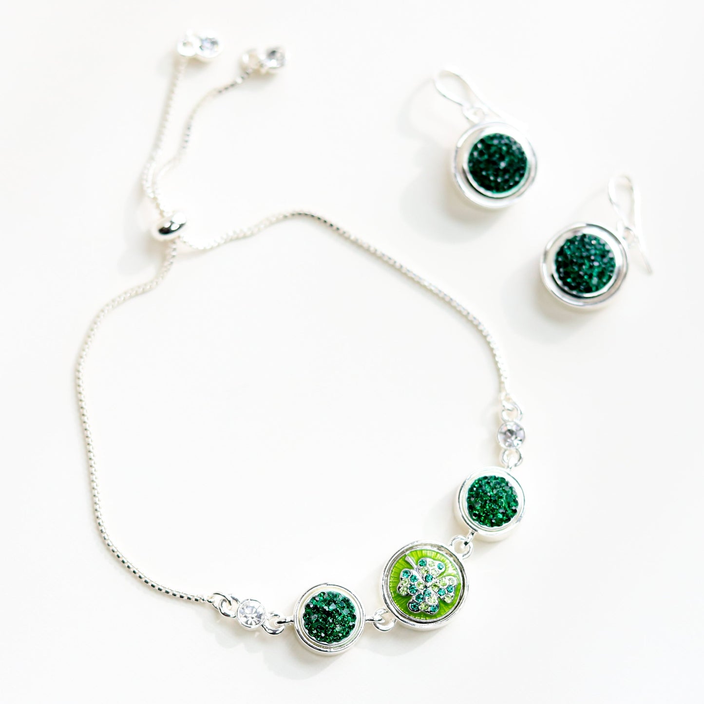 St. Patrick's Day Look 4: Emerald Energy