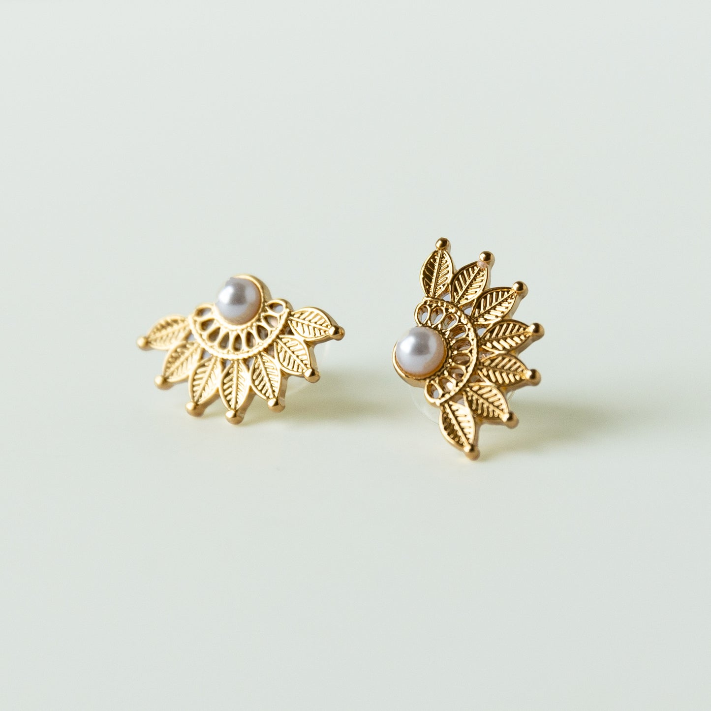 Fan Earrings - Gold